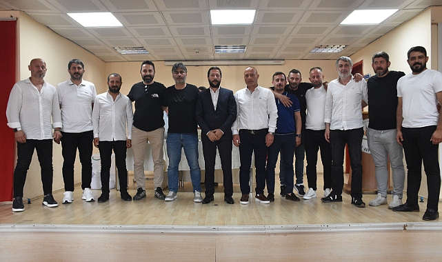 YOMRASPOR'DA YENİ BAŞKAN ENVER YILDIZ