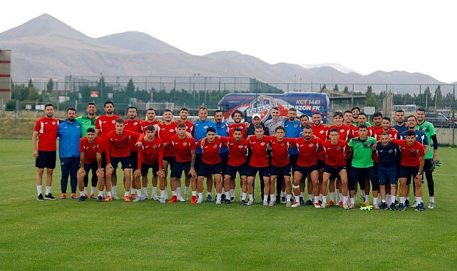 1461 TRABZON FK ERZURUM KAMPINA BAŞLADI