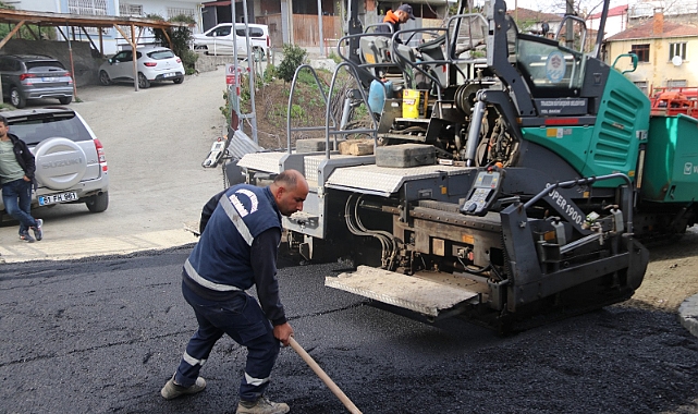 AKÇAABAT'TA ASFALTLAMA ÇALIŞMALARI HIZ KAZANDI