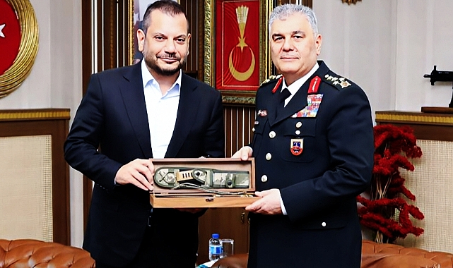 BAŞKAN DOĞAN'DAN ORGENERAL ÇARDAKÇI'YA ZİYARET