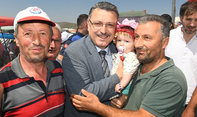 BAŞKAN GENÇ'TEN YOL MÜJDESİ