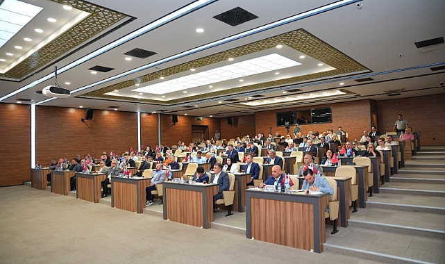 BAŞKAN KAYA: TRABZON'UN ÖNCELİĞİ KENTSEL DÖNÜŞÜMDÜR