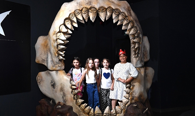 ÇOCUKLAR, TÜNEL AKVARYUM’DAKİ ETKİNLİKTE GÖNÜLLERİNCE EĞLENDİ