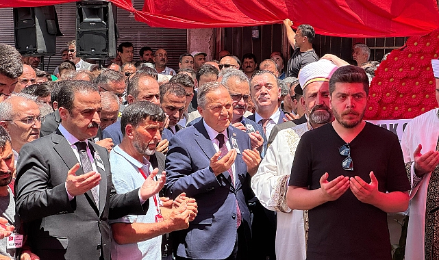 ORDULU ŞEHİDİMİZİ ON BİNLER UĞURLADI... VATAN SANA MİNNETTAR YİĞİDİM