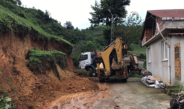 5 İLÇEDE KORKUTAN HEYELAN