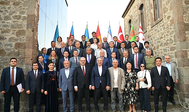 BAŞKAN GENÇ: “HEDEFİMİZ TRABZON’UN TÜRK DÜNYASI KÜLTÜR BAŞKENTİ OLMASIDIR”