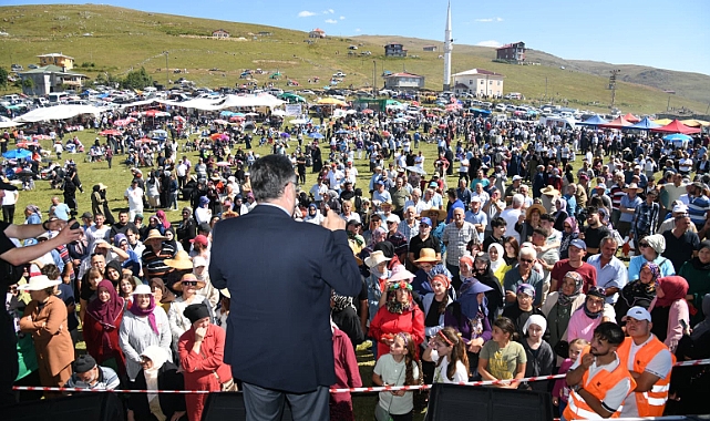 BAŞKAN GENÇ'TEN ÇAKIROĞLU YAYLASINA YOL SÖZÜ