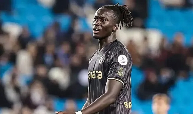 BASTİA MENDY TOPUN AĞZINDA