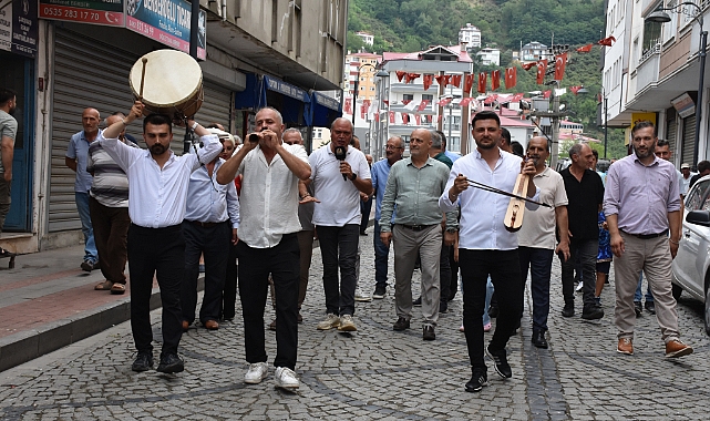 ÇARŞIBAŞI'NDA ŞENLİK VAR