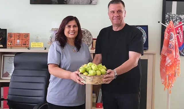 CHP'DE BİR İSTİFA DAHA!