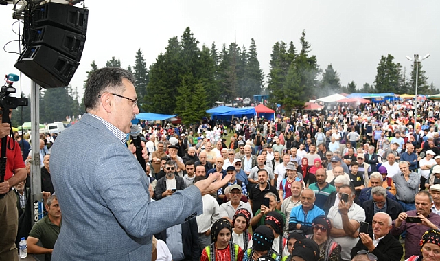 GENÇ'TEN KADIN CİNAYETLERİNE TEPKİ: ŞİDDETLE VE NEFRETLE LANETLİYORUZ