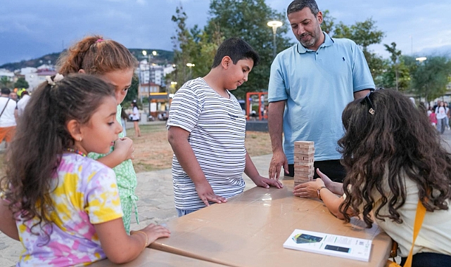 “İŞ’TE GÜVENLİ GELECEK TIRI”NA TRABZON’DA YOĞUN İLGİ