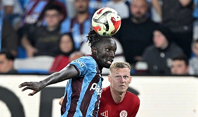 MENDY İSPANYOLLARIN TAKİBİNDE