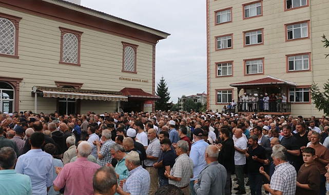 OF, SULTAN HAMİT'E AĞLADI