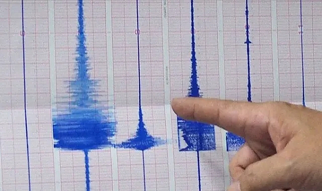 PANİK YARATAN DEPREM