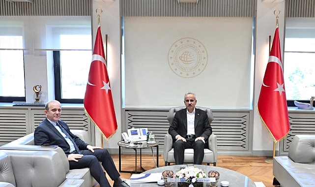 REKTÖR ÇUVALCI'DAN BAKAN URALOĞLU'NA ZİYARET