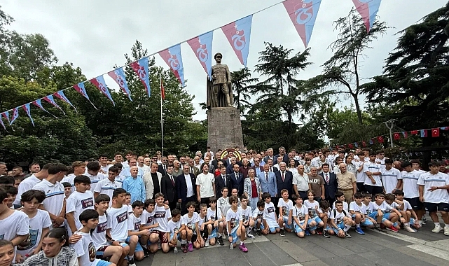 TRABZONSPOR'UN 58. YIL DÖNÜMÜ COŞKUYLA KUTLANDI