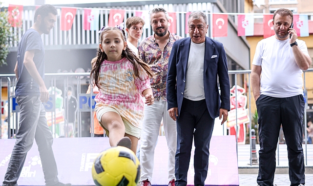 TRABZONSPOR YÖNETİCİSİ KÖZ TRABZON FAN FESTE KATILDI