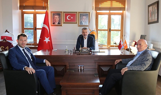 AK PARTİLİ İSİMDEN CAHİT ERDEM'E DESTEK, AHMET KAYA'YA TEPKİ!