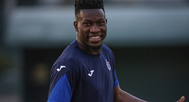 ANDRE ONANA TRABZONSPOR'DA ÇOK MUTLU 