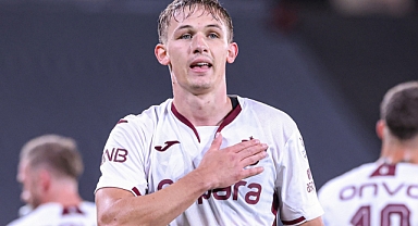 DANYLO SİKAN SİFTAH YAPTI