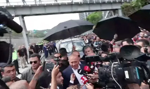 GÜRSEL TEKİN'E ŞOK SALDIRI!