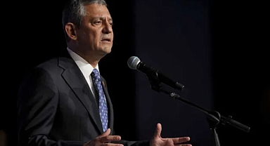 İŞTE ÖZGÜR ÖZEL'İN A TAKIMI