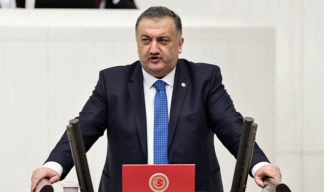 KARADENİZ SAHİL YOLUNDA ÇÖP REZALETİ!