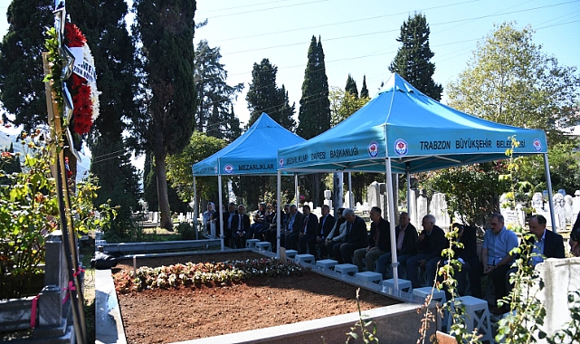 KARAKULLUKÇU MEZARI BAŞINDA DUALARLA ANILDI