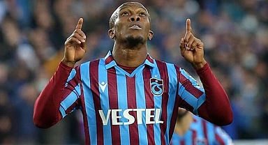 TRABZONSPOR'DA BEKLENEN OLDU... NWAKAEME'NİN SÖZLEŞMESİ DONDURULDU! 
