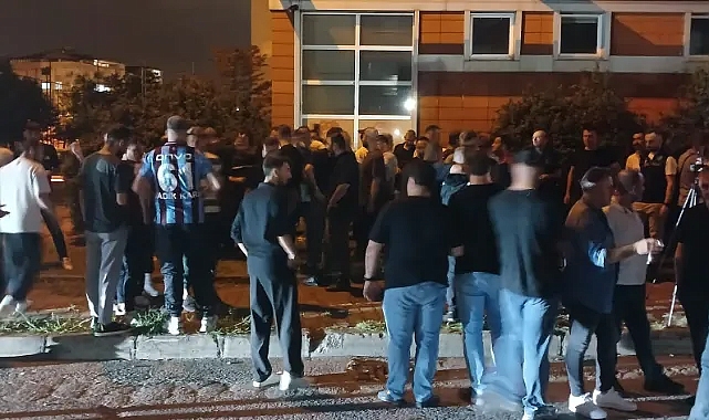 TRABZONSPORLU TARAFTARLARDAN MHK'YE TEPKİ: İSTİFA EDİN!