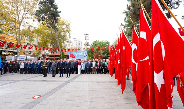 AKÇAABAT'TA CUMHURİYET BAYRAMI COŞKUSU