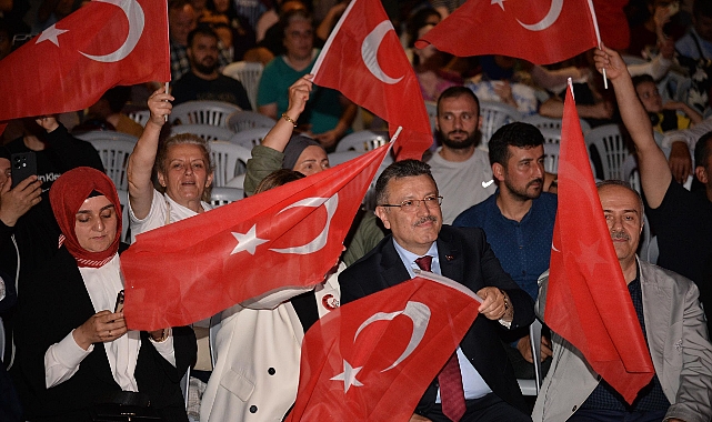 BAŞKAN GENÇ’TEN 29 EKİM MESAJI: “CUMHURİYET EN BÜYÜK KAZANIMDIR”