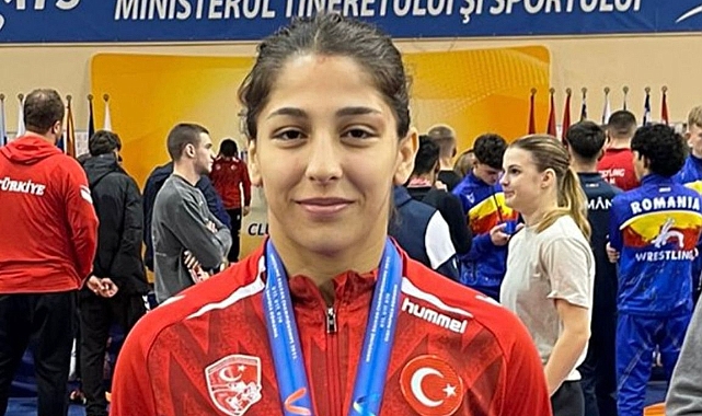 BÜYÜKŞEHİR SPORCUSU GURURLANDIRDI