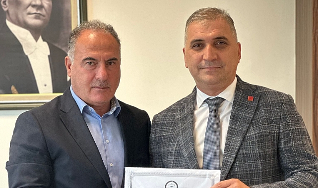 CHP ORTAHİSAR İLÇE BAŞKANI BATMAZ MAZBATASINI ALDI