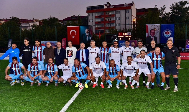 EFSANELER EMİR YUŞA İÇİN SAHAYA ÇIKTI