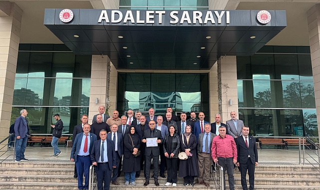 İYİ PARTİ ORTAHİSAR İLÇE BAŞKANI ERAYDIN MAZBATASINI ALDI