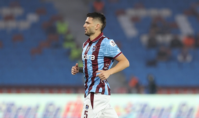 OKAY YOKUŞLU'DAN BİR İLK