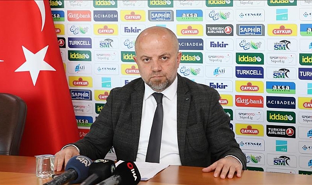 RİZESPOR BASIN SÖZCÜSÜ BAKIR İSYAN BAYRAĞINI ÇEKTİ!