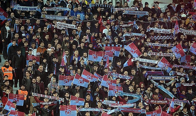 RİZESPOR BİLETLERİ SATIŞA ÇIKARIYOR... TRABZONSPOR'A YÜKSEK FİYAT!