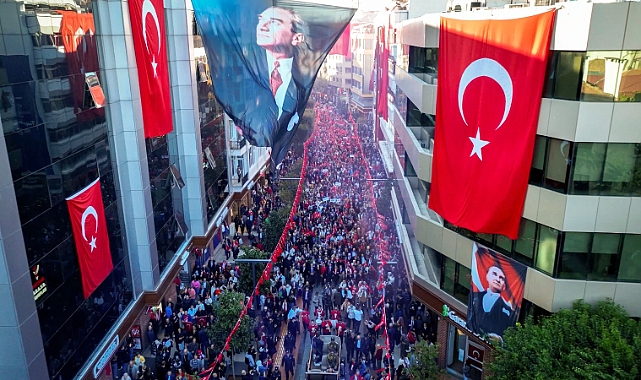 TRABZON'DA CUMHURİYET COŞKUSU