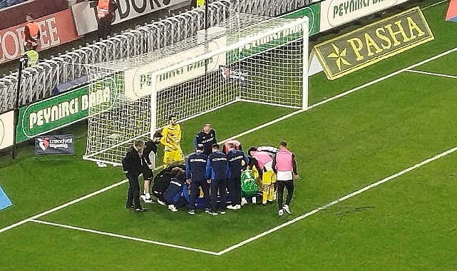 TRABZONSPOR-EYÜPSPOR MAÇINDA ŞOK SAKATLIK... CLARO'NUN AYAĞI KIRILDI