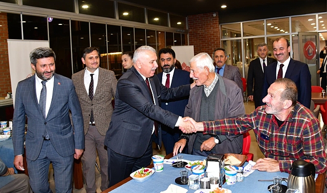 VALİ YILDIRIM HUZUREVİ SAKİNLERİNİ UNUTMADI