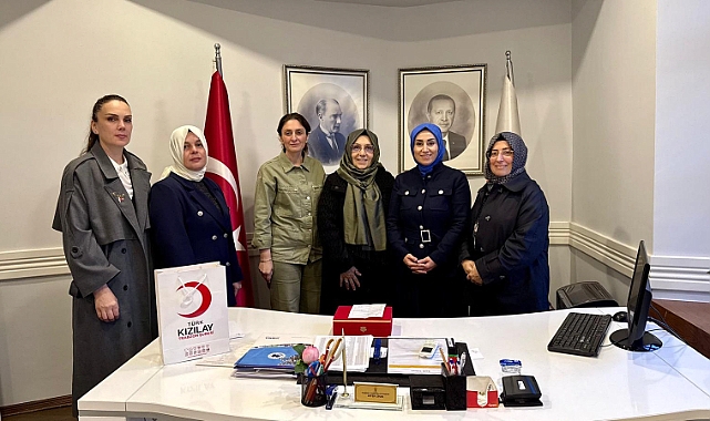 AK PARTİ KADIN KOLLARINDAN GAZZE'YE DESTEK