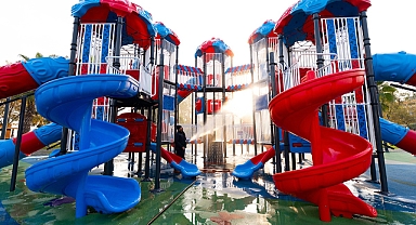 AKÇAABAT'TA ÇOCUK PARKLARI PIRIL PIRIL 