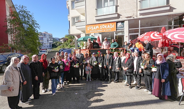 BAŞKAN EKİM HER KESİMLE BİR ARADA