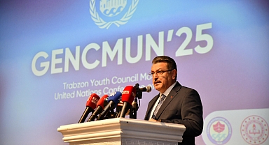 BAŞKAN GENÇ: ÜLKESİNE SAHİP ÇIKAN BİR GENÇLİK VAR