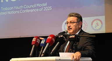 BAŞKAN GENÇ: YENİ DÜNYA DÜZENİNİ GENÇLERİMİZ SAĞLAYACAK