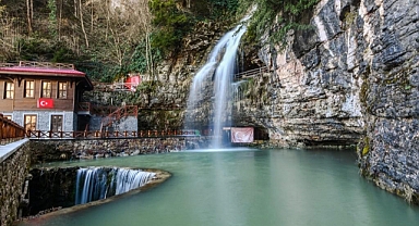 BÜYÜKŞEHİR'İN DESTİNASYONLARINA ZİYARETÇİ AKINI