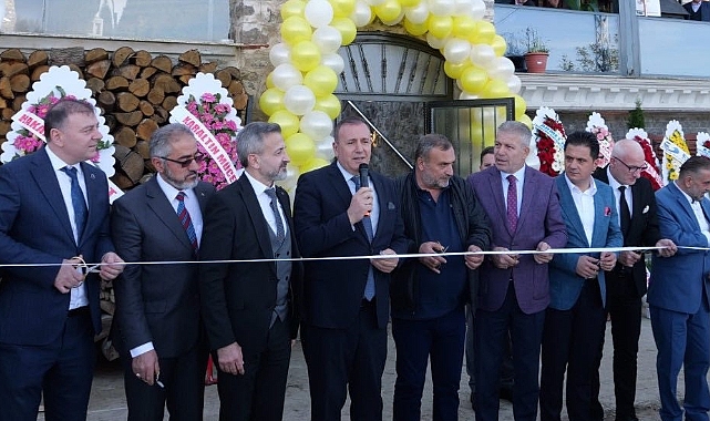 ÇELEBİ, TURİZM İŞLETMESİNİN AÇILIŞINA KATILDI
